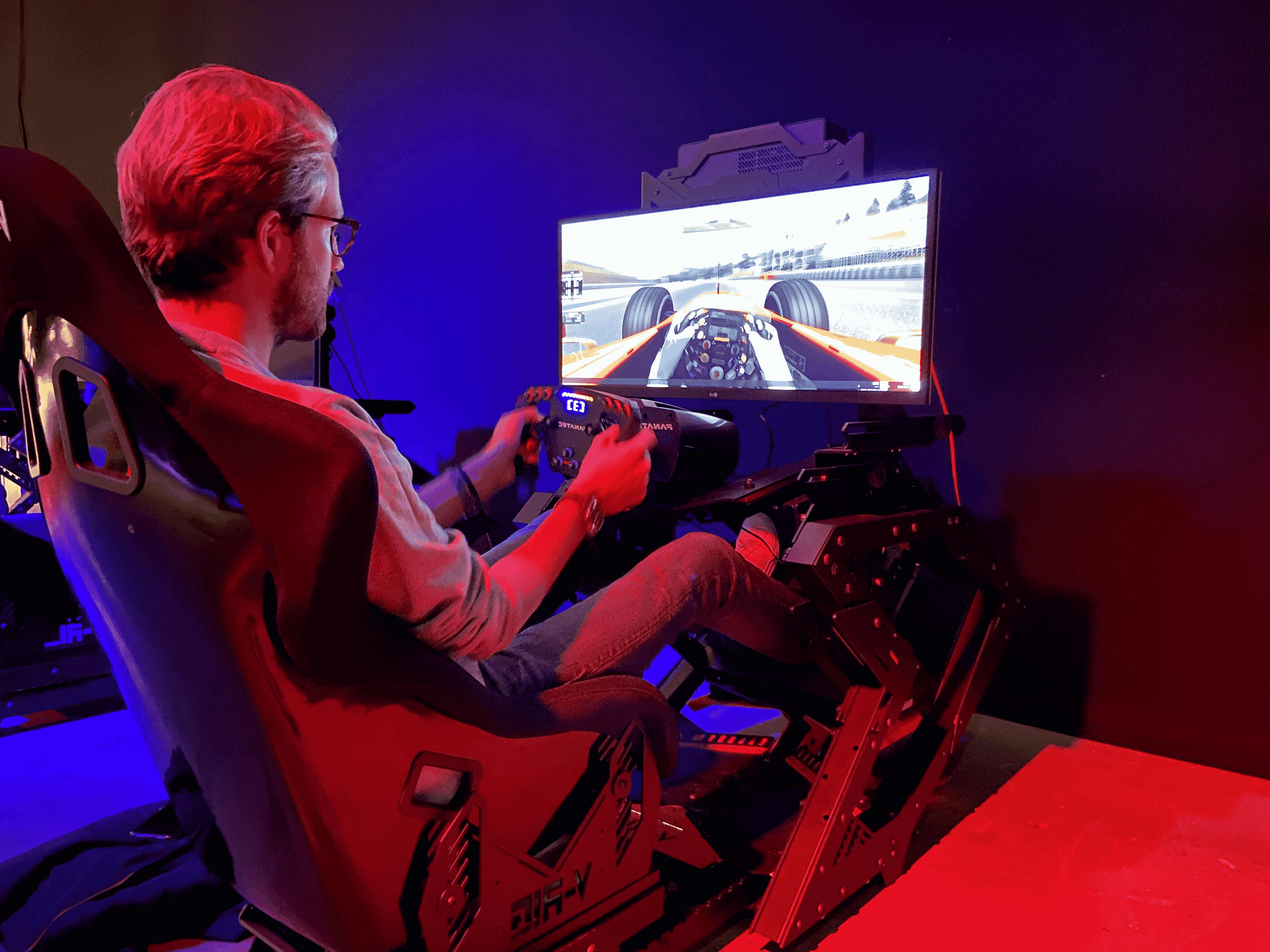 Race simulator